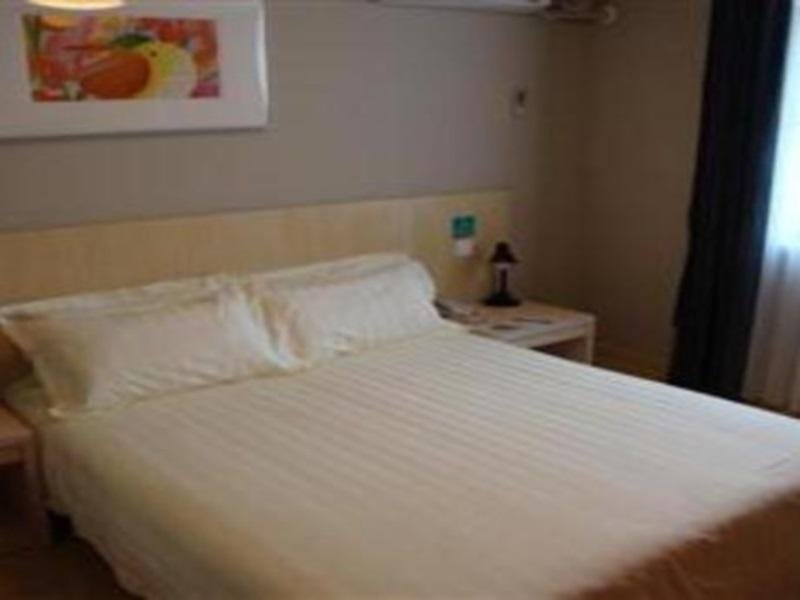 Фото Jinjiang Inn Shenzhen Airport