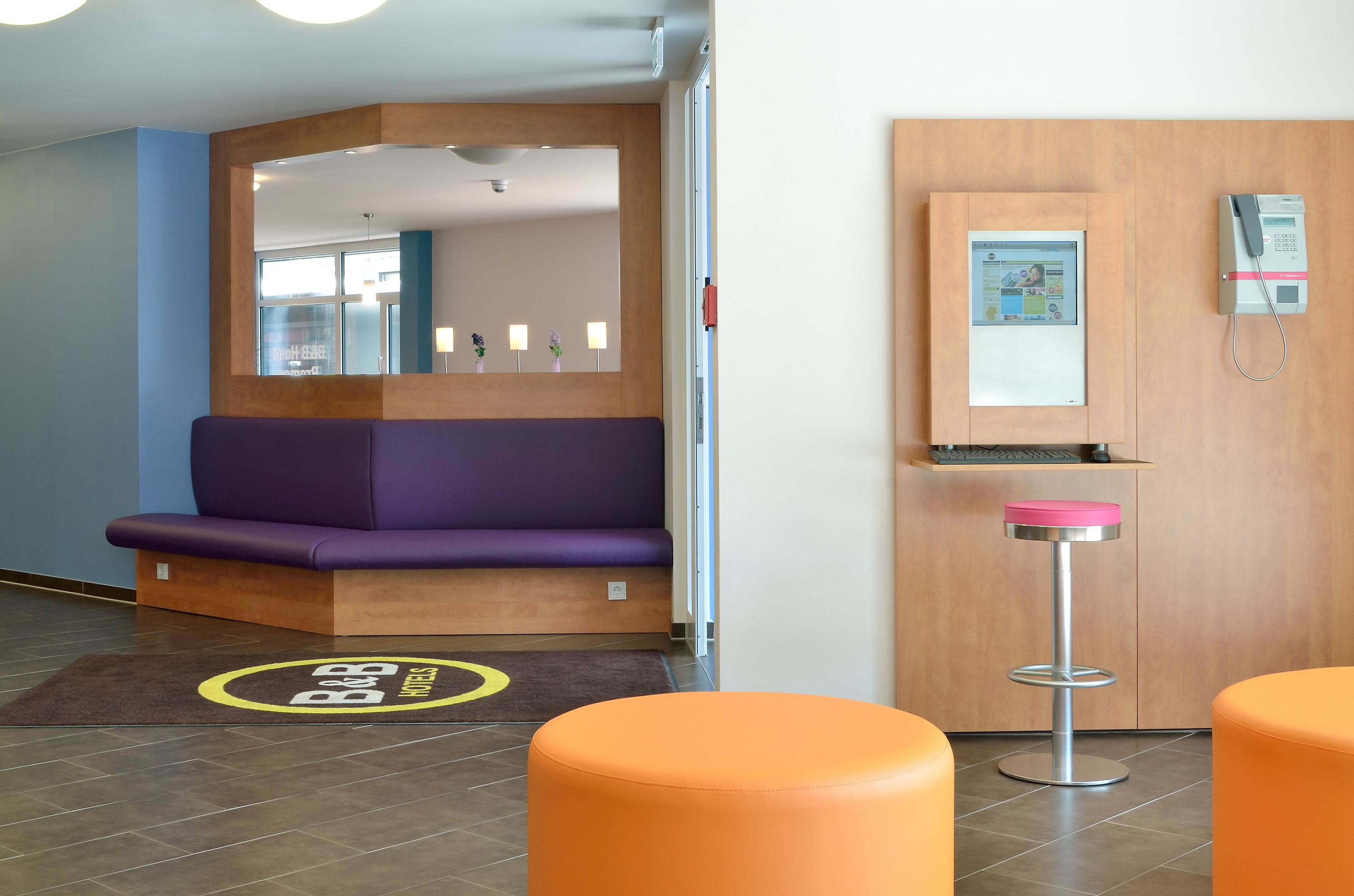 Фото B&b Hotel Bremen-City