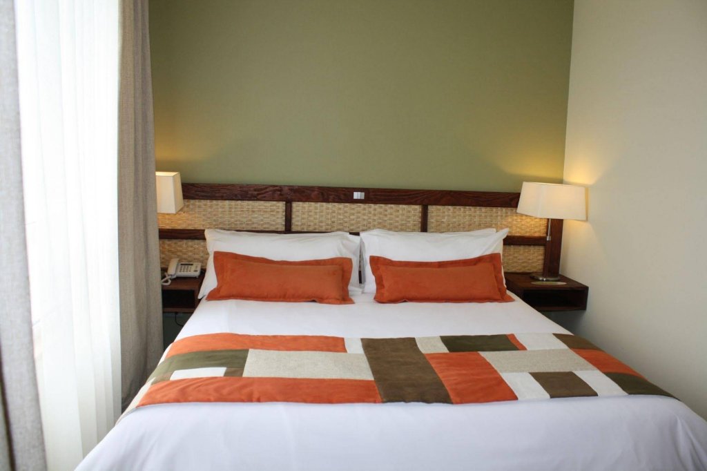 Фото Solace Hotel Puerto Varas