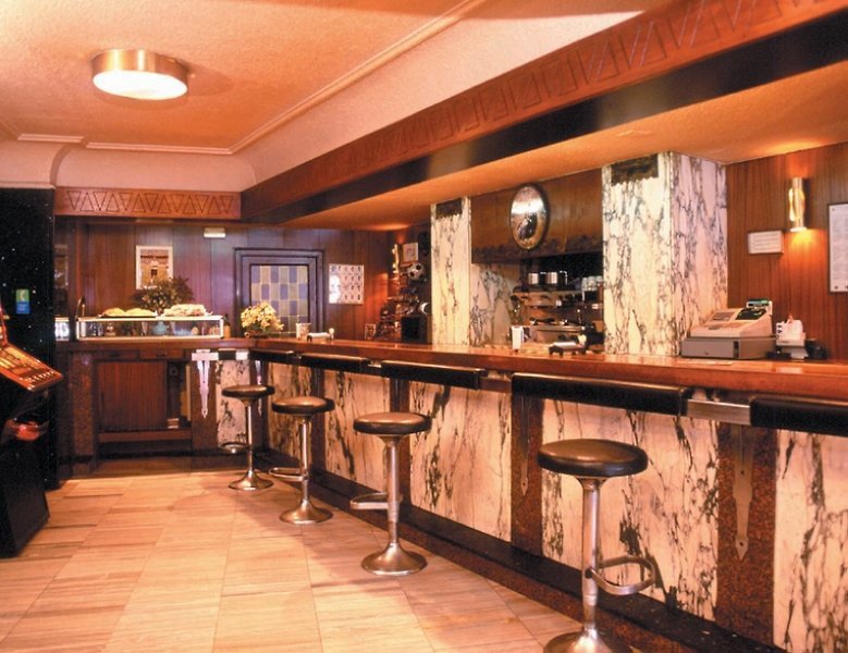 Фото Hotel Residencia Castellano I