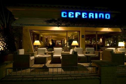 Внешний вид отеля Ceferino в Вилановa и ле Желтру, фото 2