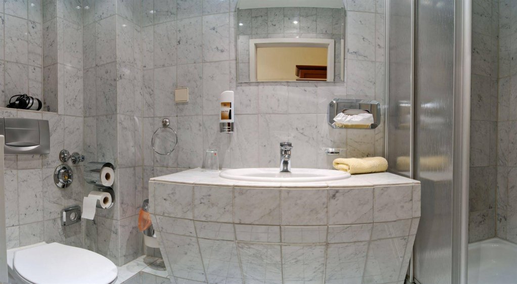 Фото Hotel Deutsches Haus Mittweida