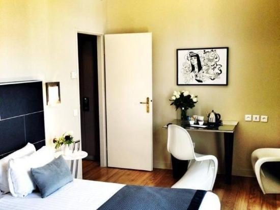 Фото Hotel  Amiraute