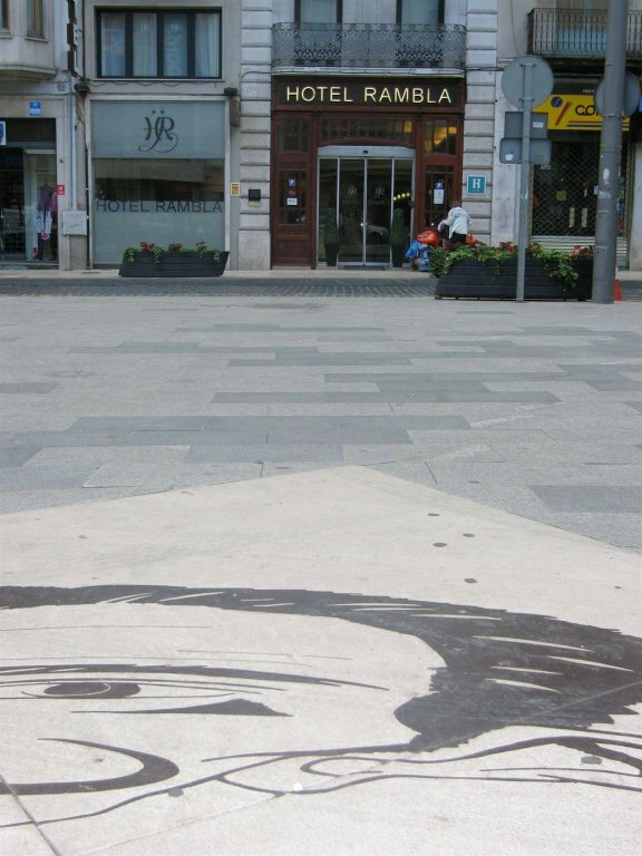 Гостиница Hotel Rambla в Фигерасе