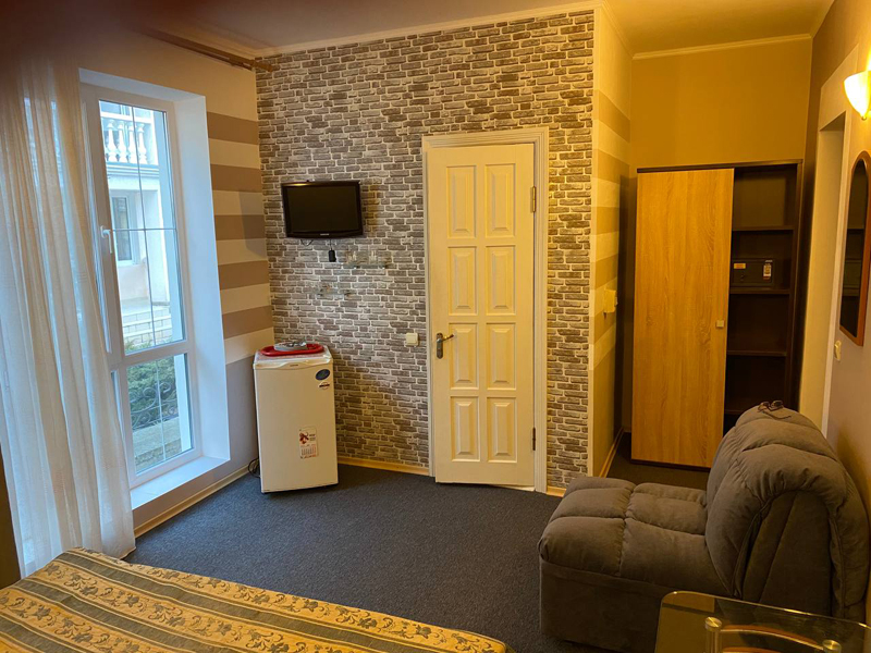 Фото Черноморофф