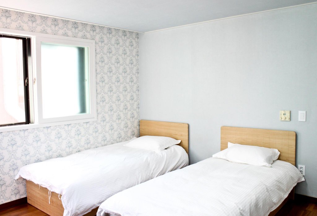 Фото Yakorea Hostel Gangnam