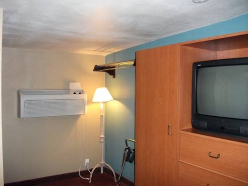 Фото Rodeway Inn near Coachella