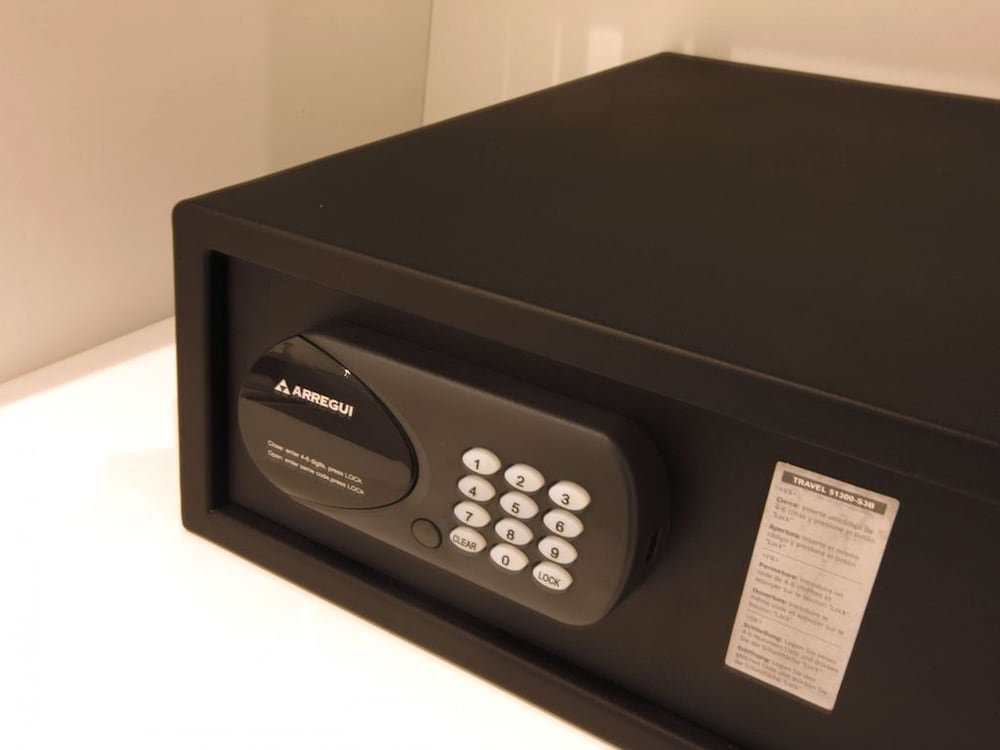 Фото Opera Suite - Madflats Collection