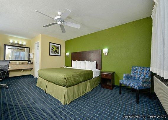 Фото Quality Inn Parker