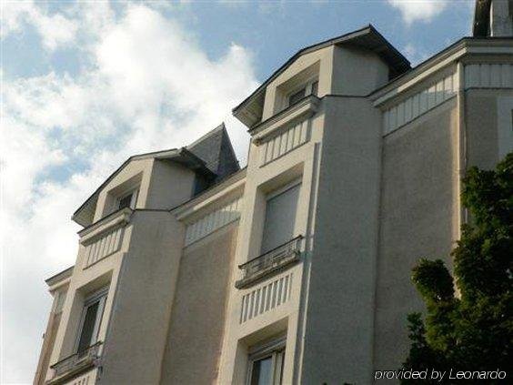 Фото Hotel Kyriad Vichy