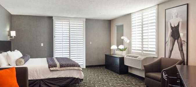 Фото Ramada Plaza by Wyndham West Hollywood Hotel & Suites