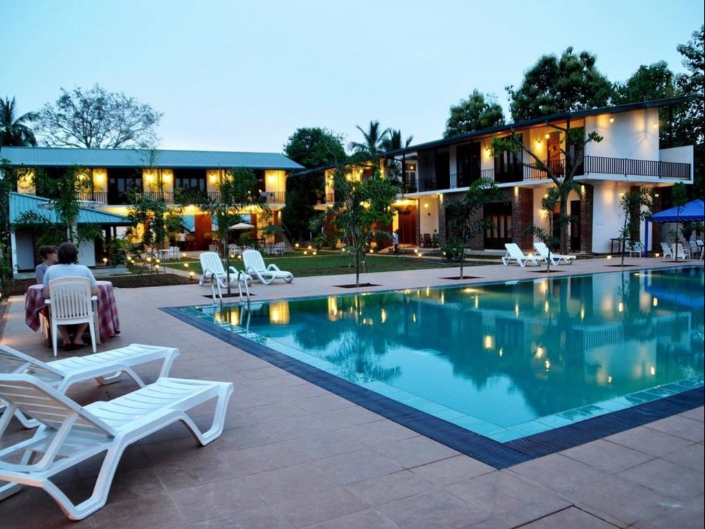 Фото Gamodh Citadel Resort