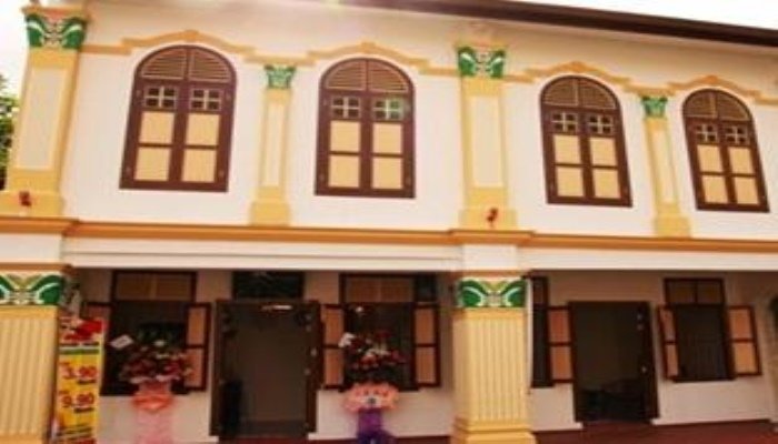 Фото отеля 1