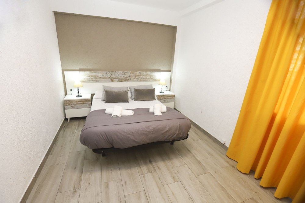 Фото Apartamento Differentflats Samoa