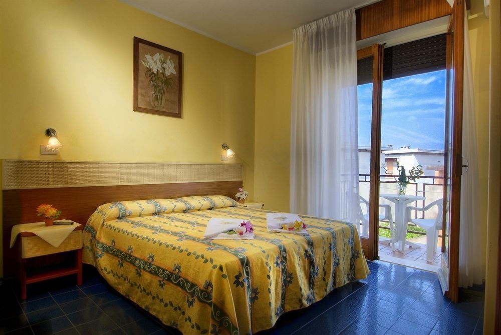 Фото Aparthotel Touring
