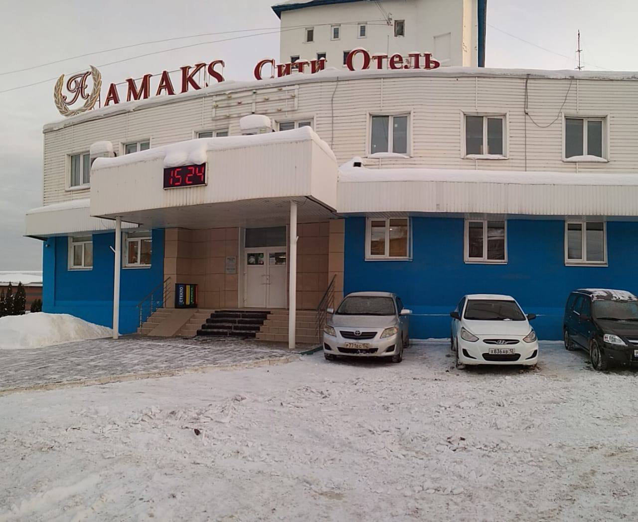 Yandex.Maps: search for places, addresses, and public transport