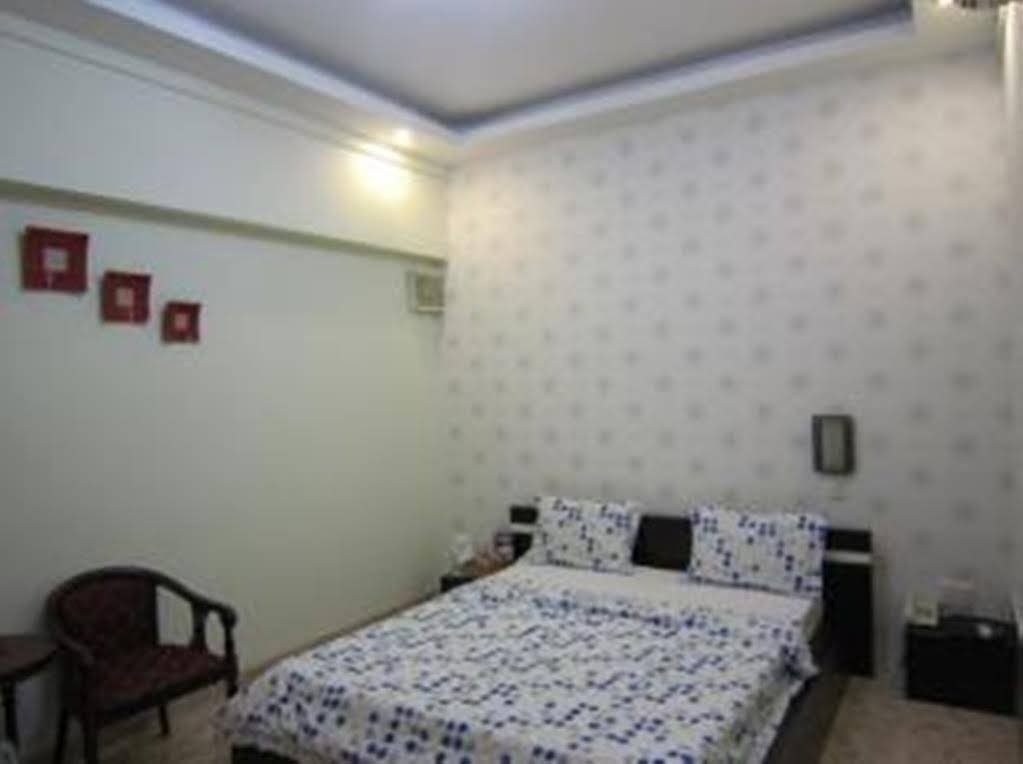 Фото Van Phat Hotel