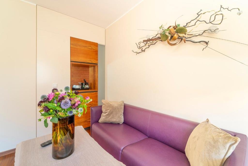 Фото Pakat Suites Hotel