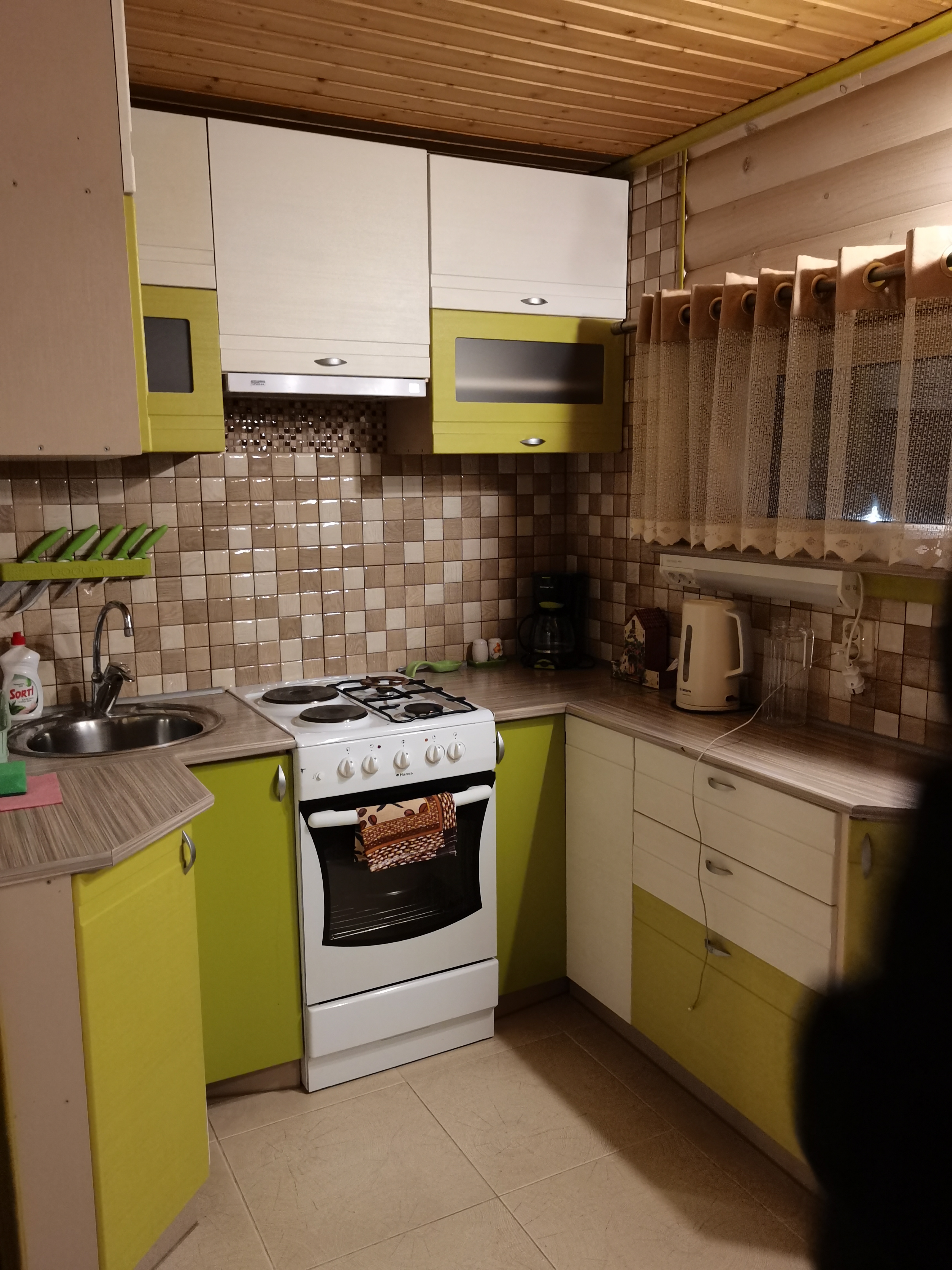 Фото Тихотут