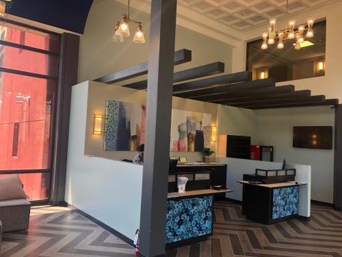 Фото Best Western Plus Landmark Inn