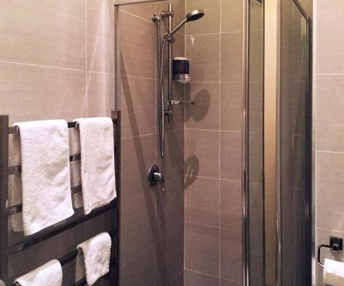 Фото Grand Central Serviced Apartments