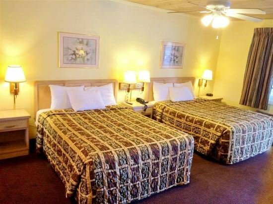 Гостиница FairBridge Inn & Suites Merced/Gateway to Yosemite в Мерседе