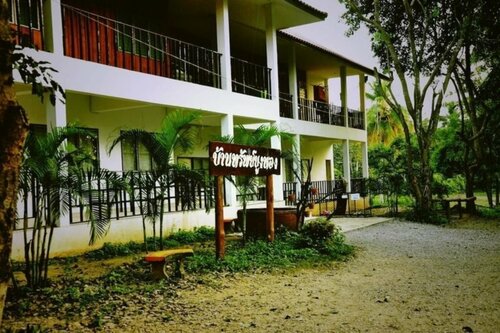 Гостиница Kaengkrachan Riverside Resort