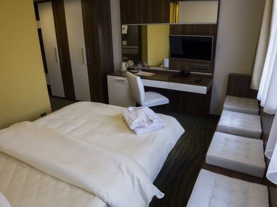 Фото Hotel Katerain