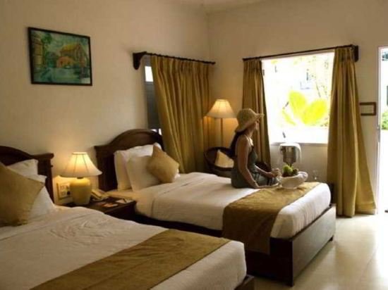 Фото Novotel Goa Dona Sylvia Resort Hotel