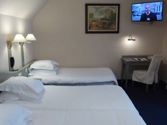 Фото The Black Swan Hotel