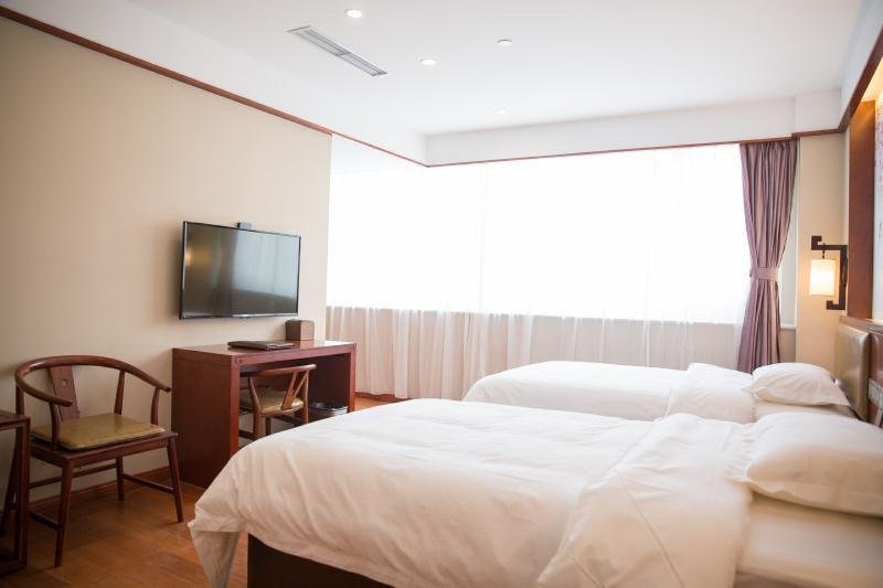 Фото Yitingzhenshe Hotel