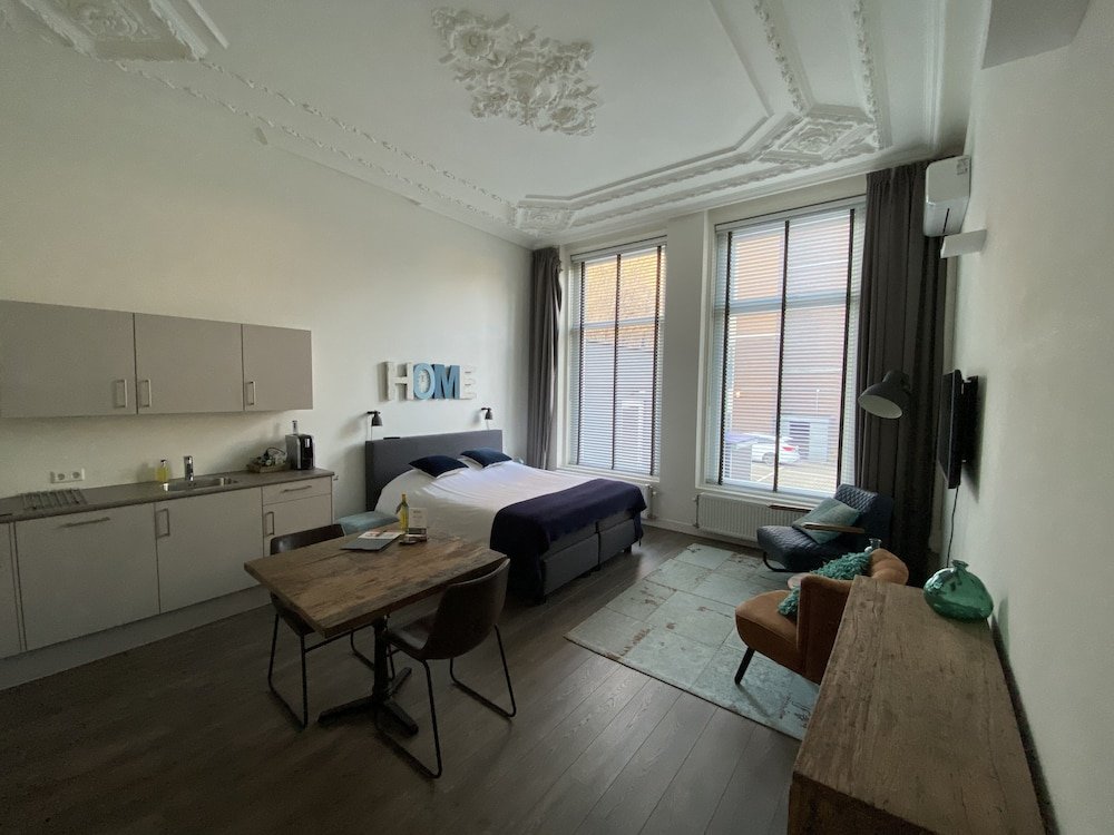 Фото Hotel Oranjestaete