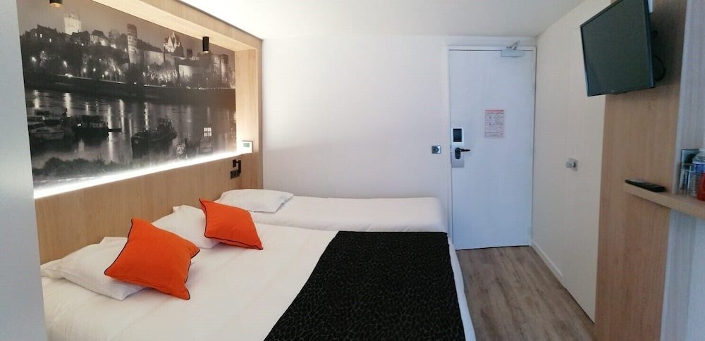 Фото Logis Angers Sud