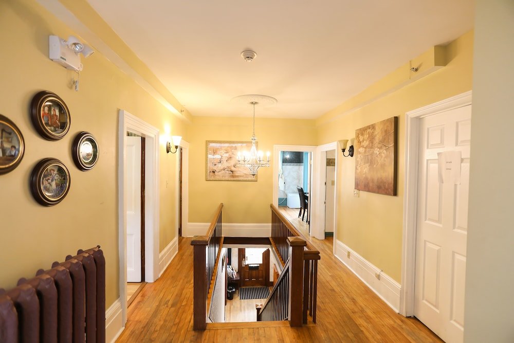 Фото Prince Street Suites