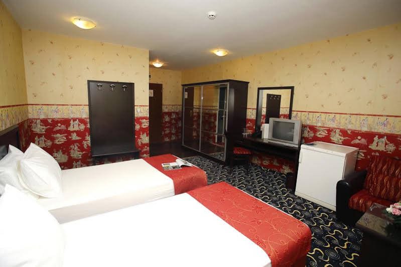 Фото Montecito Hotel