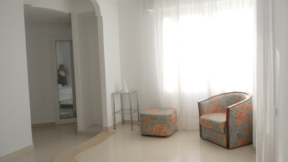Фото Apartment With 4 Bedrooms in Mahdia, With Wonderful sea View, Furnished Terrace and Wifi Near the Beach
