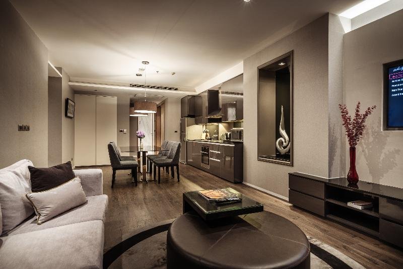 Фото akyra Тонглор Бангкок