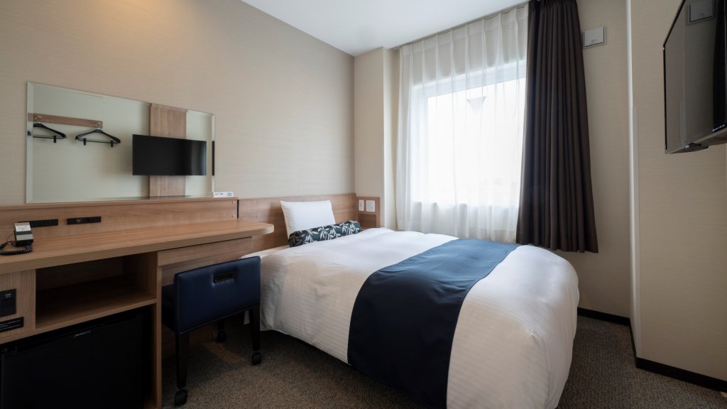 Фото Just Inn Premium Toyohashi Station Shinkansen Guchi