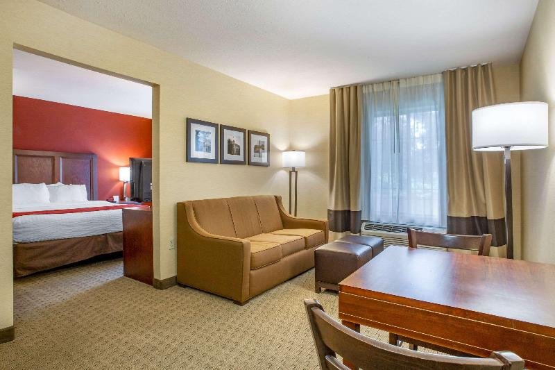 Фото Comfort Inn Redwood City