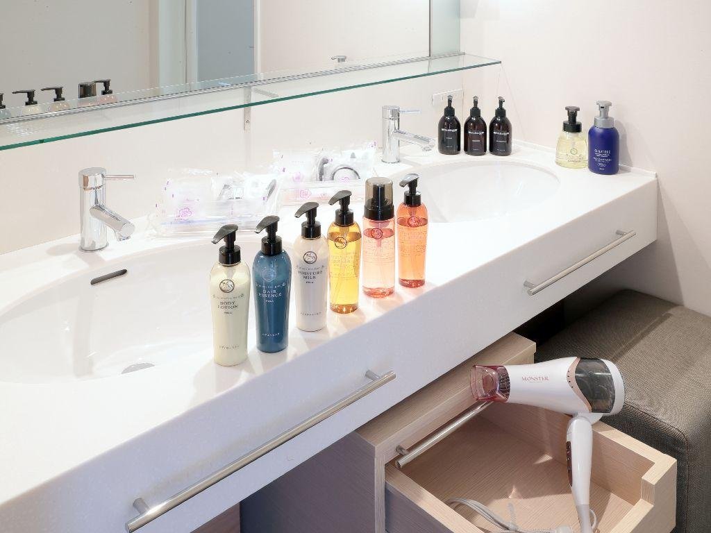 Фото Kobe Minato Onsen Ren