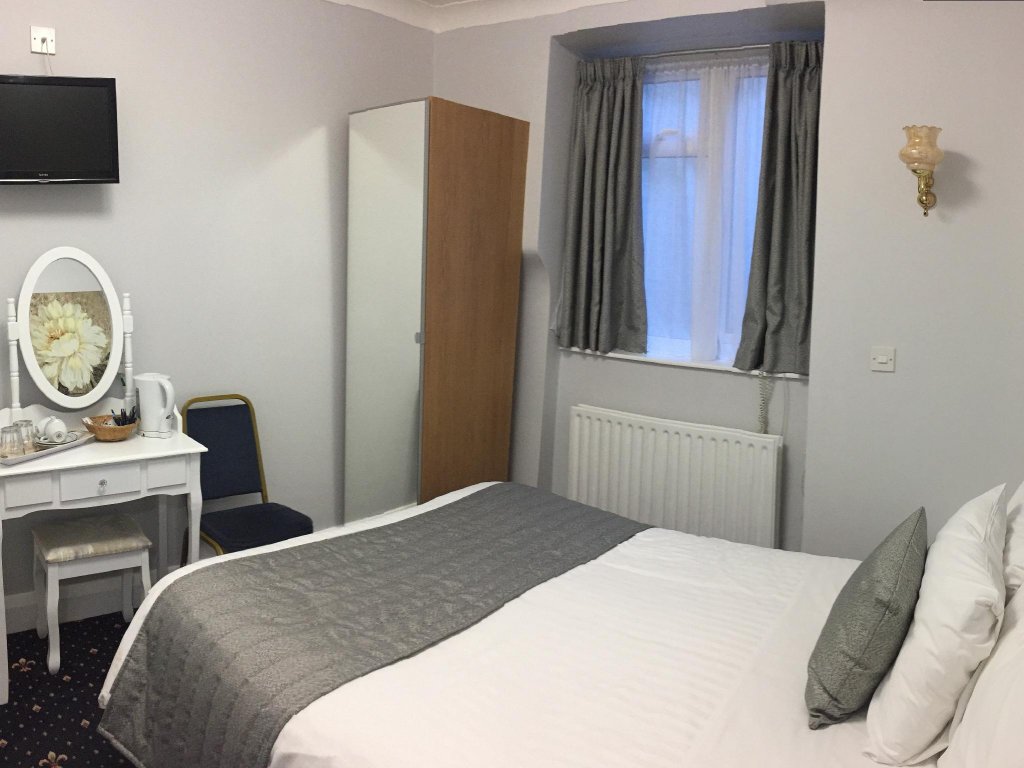 Фото Astoria Hotel