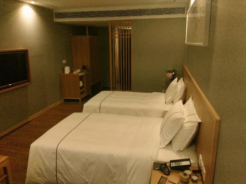 Фото H'Elite Hotel