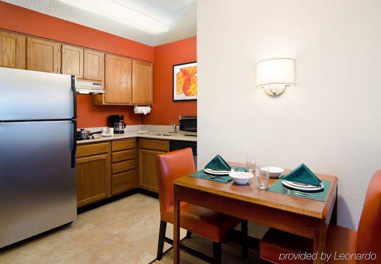 Фото Sonesta Es Suites Fresno