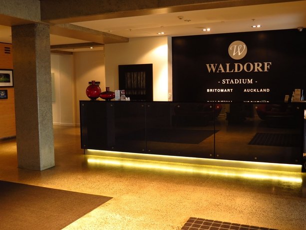 Фото Oaks Auckland Hotel