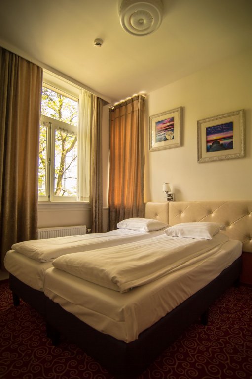 Фото Amsterdam Downtown Hotel