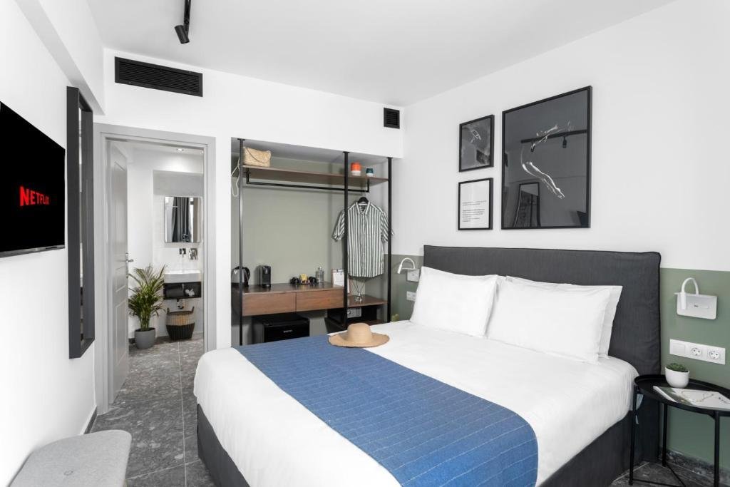 Фото Play Theatrou Athens