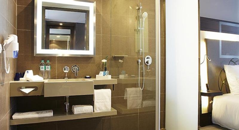 Фото Four Points by Sheraton Bangkok Ploenchit Sukhumvit