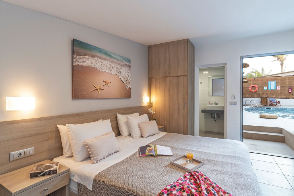 Фото Oasis Hotel Prasonisi