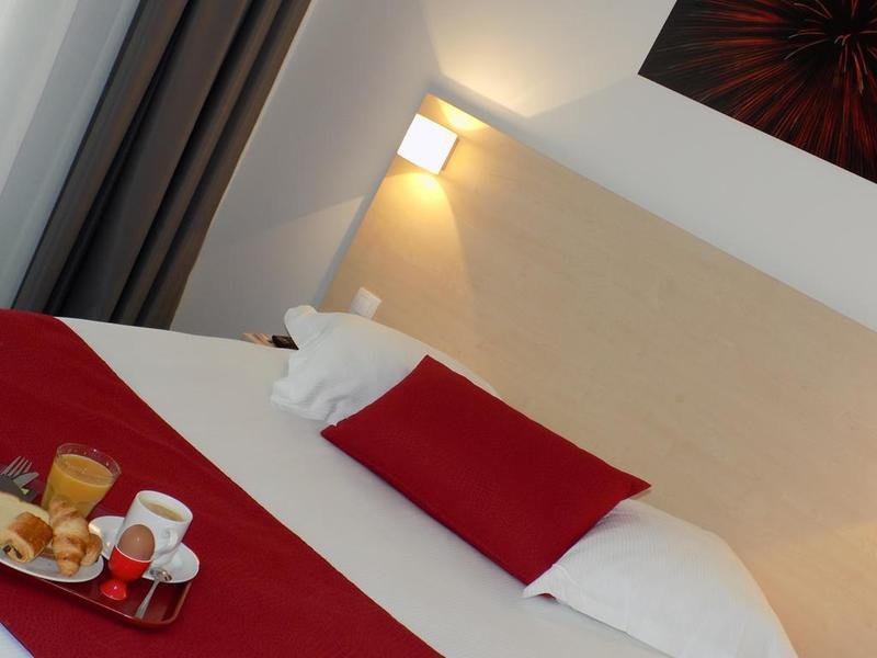 Фото B&b Home Paris Mairie de Saint Ouen