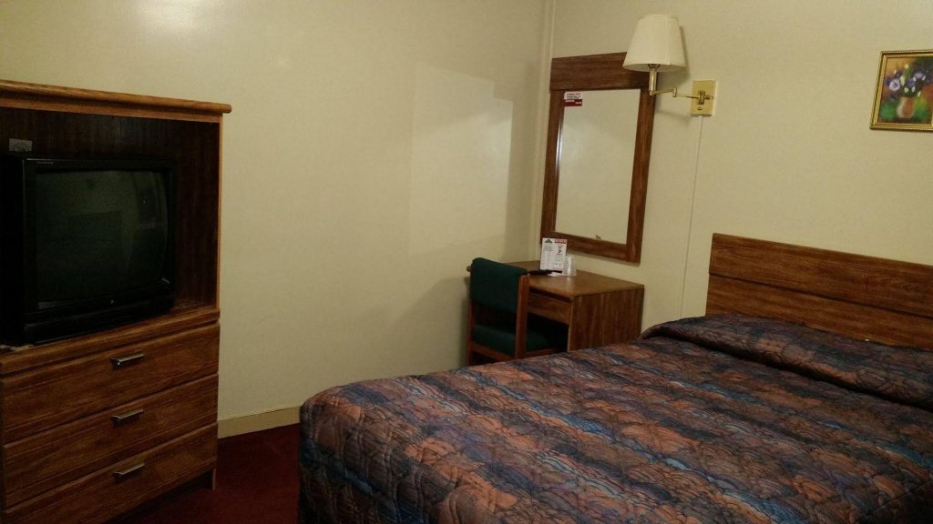 Фото Swiss Cottage Inn